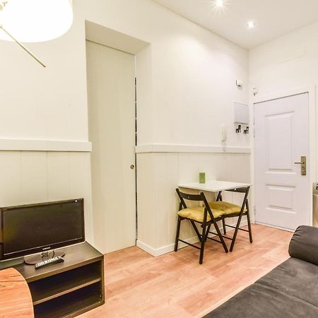 Апартаменты Apartamento Acogedor En El Barrio De Las Letras Мадрид Экстерьер фото